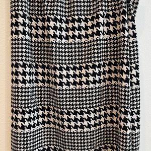 Houndstooth Skirt